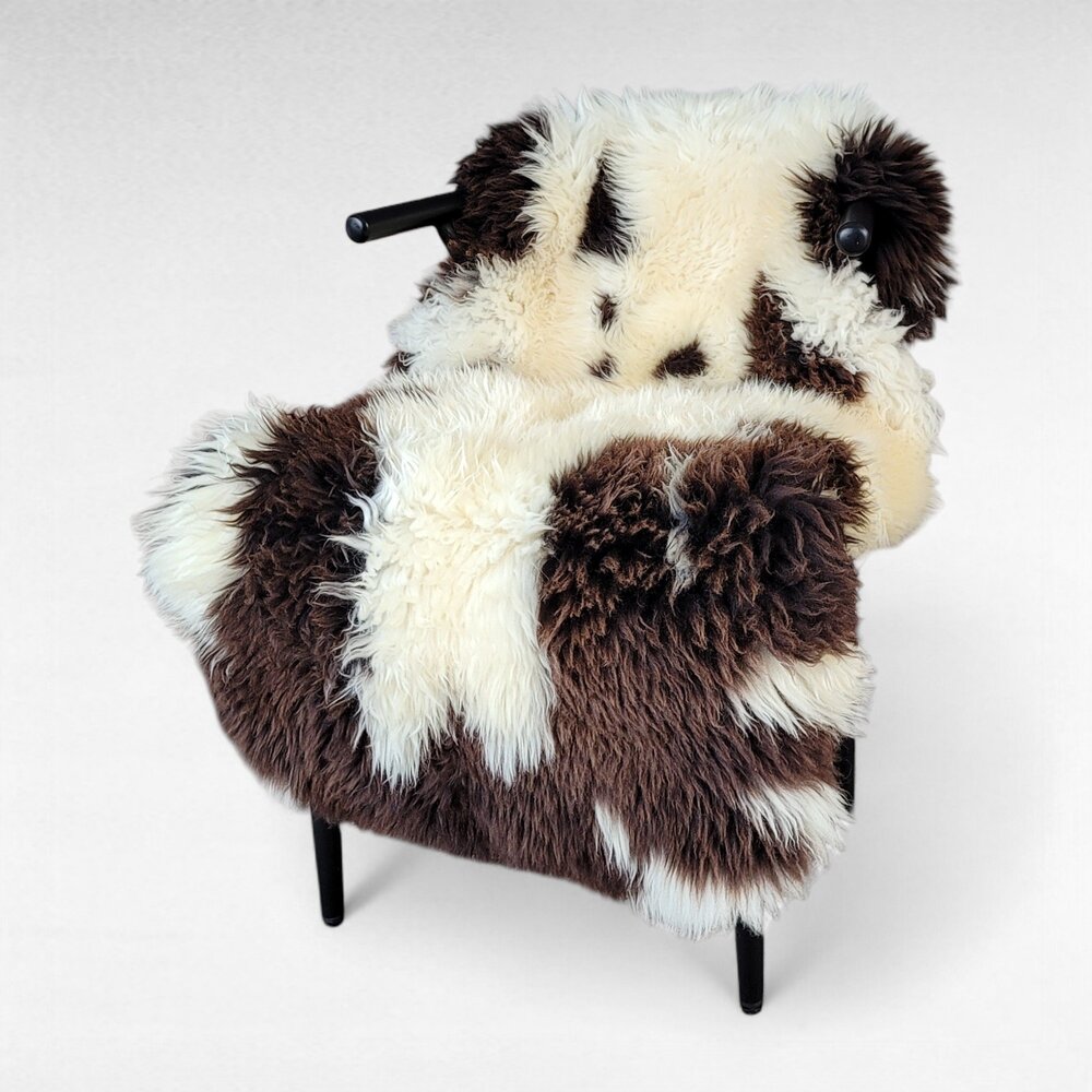 XL Soft Fluffy Thick Genuine Dutch Sheepskin  50" x 26"